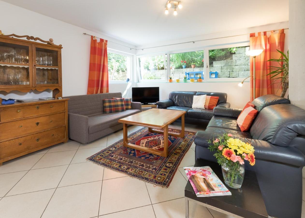 Bodensee Apartment Ueberlingen "Bauhaus Ueber Der Stadt" Buitenkant foto