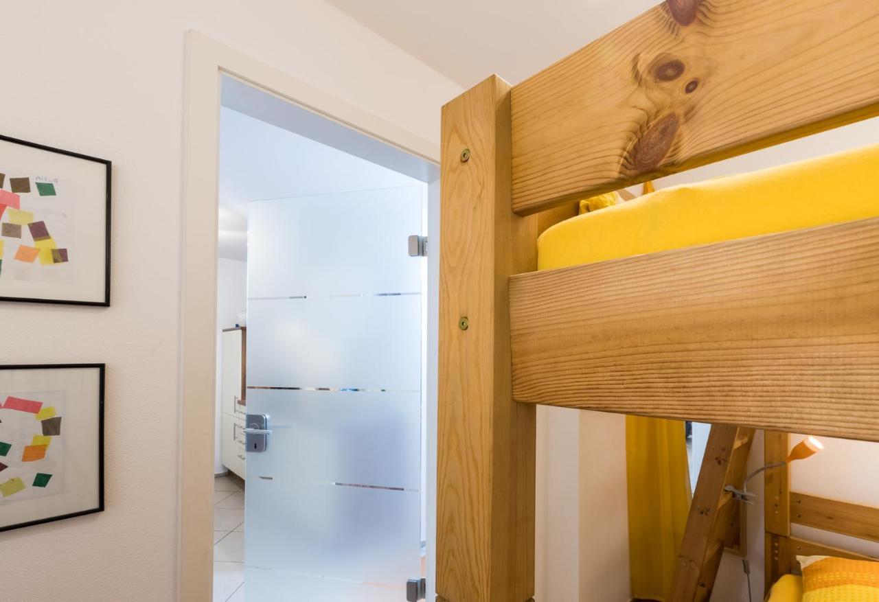 Bodensee Apartment Ueberlingen "Bauhaus Ueber Der Stadt" Buitenkant foto