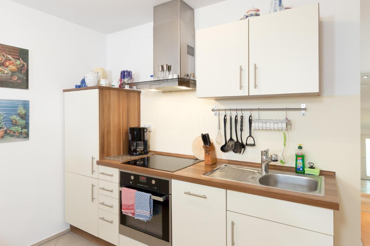 Bodensee Apartment Ueberlingen "Bauhaus Ueber Der Stadt" Buitenkant foto