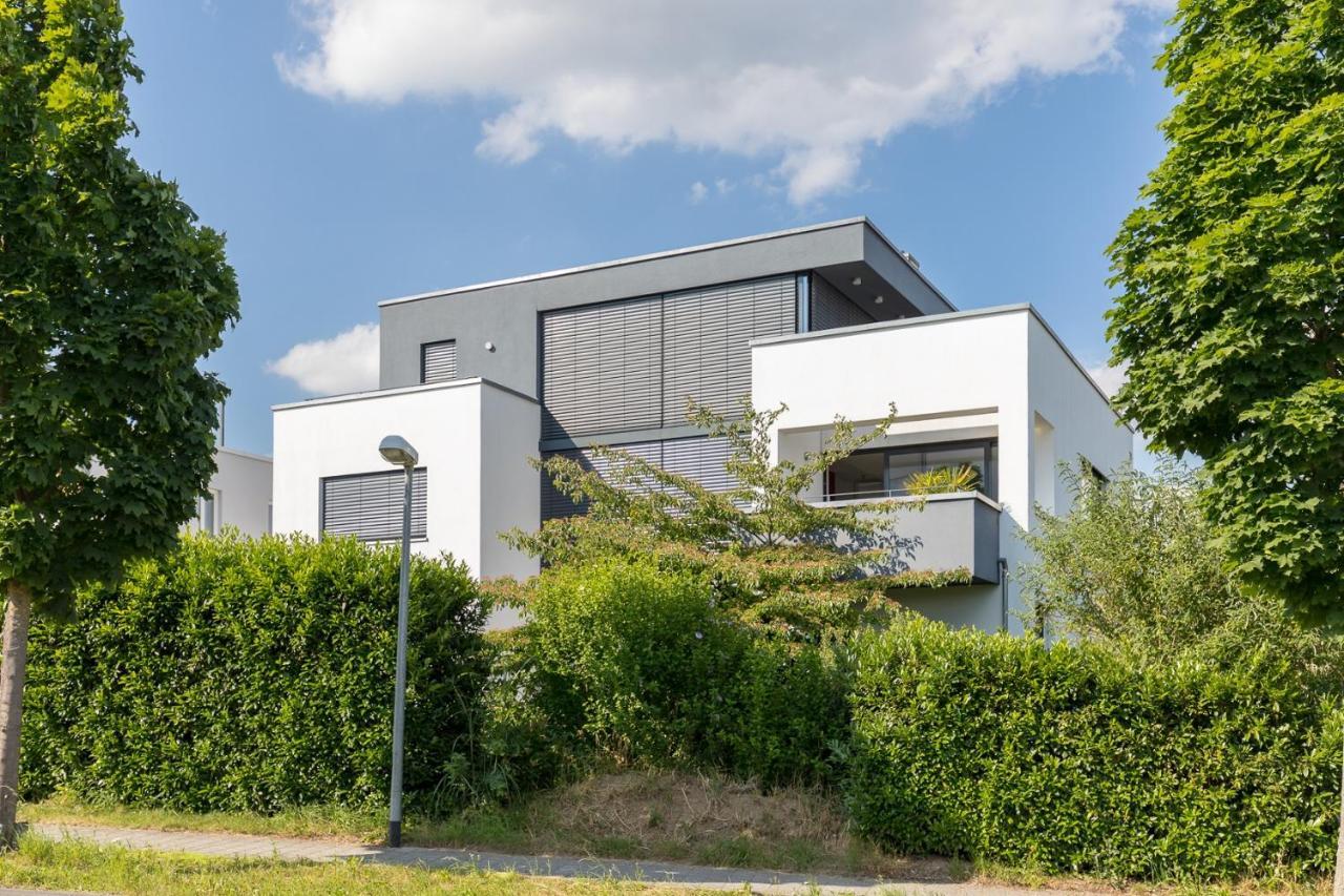 Bodensee Apartment Ueberlingen "Bauhaus Ueber Der Stadt" Buitenkant foto